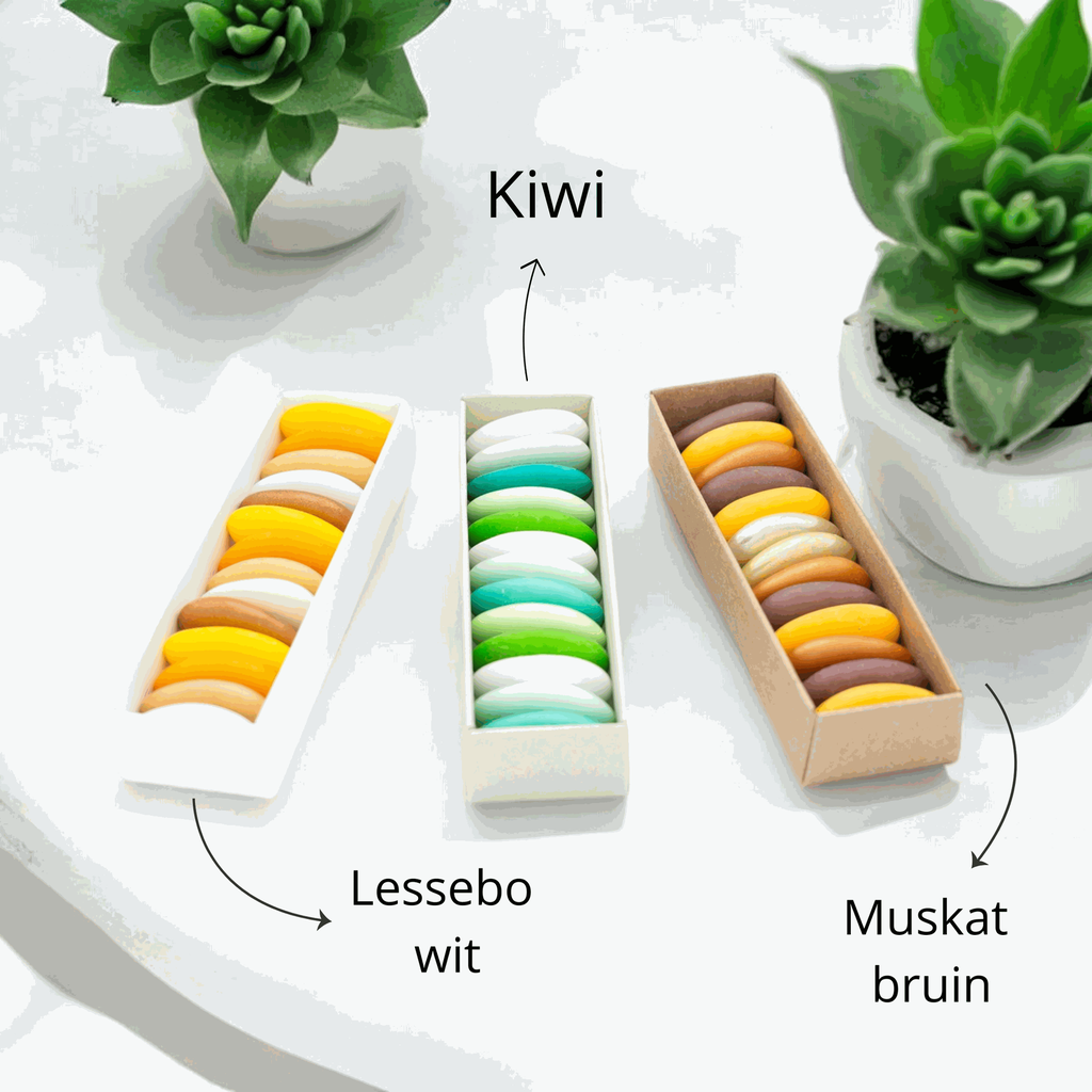 Lessebo wit, kiwi en muskat bruin rechthoekig doosje.webp