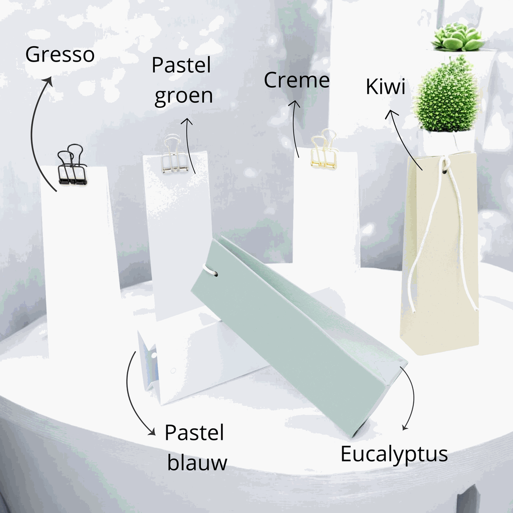Vouwdoosje met lint en knijper benaming2.webp