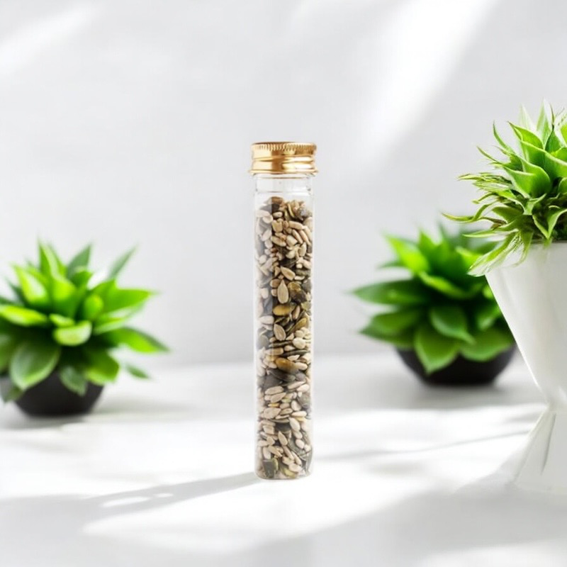 Pet tube met gouden schroefdop – €1,29/st – set van 24