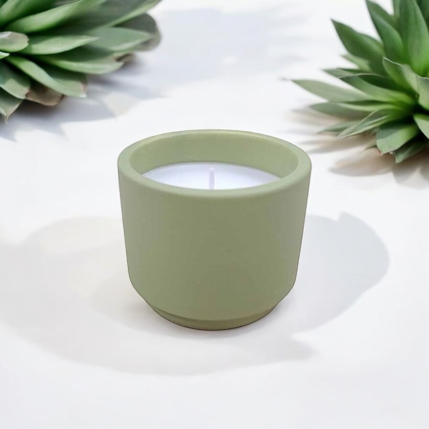 Kaarspotje keramiek - zijdegroen – €3,00/st – set van 12